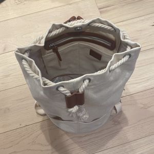 A&F Drawstring Bucket Backpack
